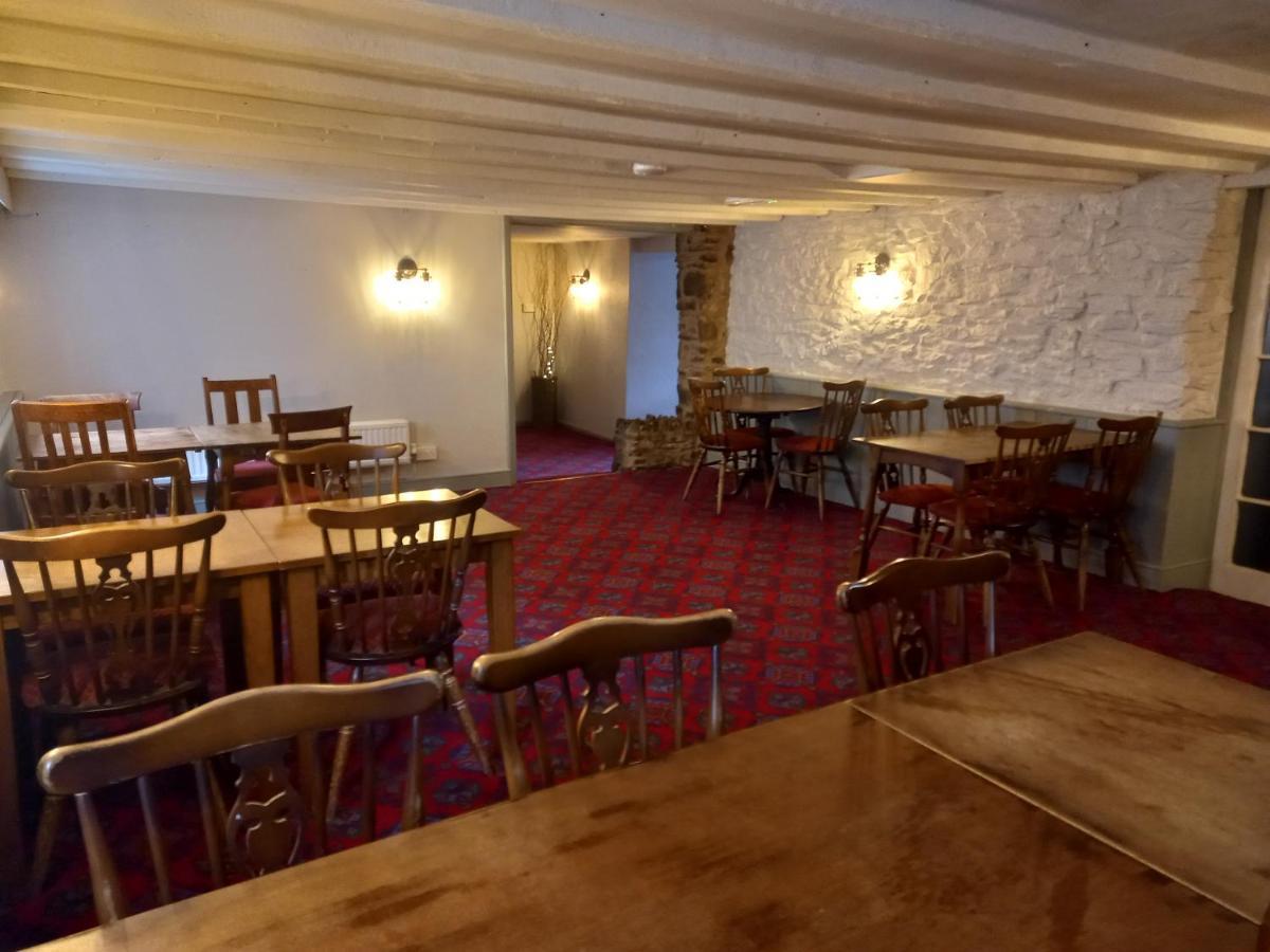 The Crown Inn Wentnor Kültér fotó